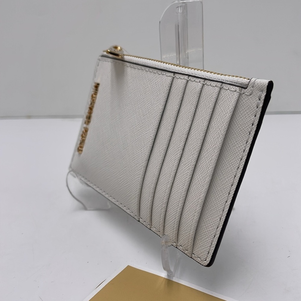 Michael Kors Jet Set Travel Medium Leather Zip Around Card Case
Optic White 
NWT - Picture 11 of 16